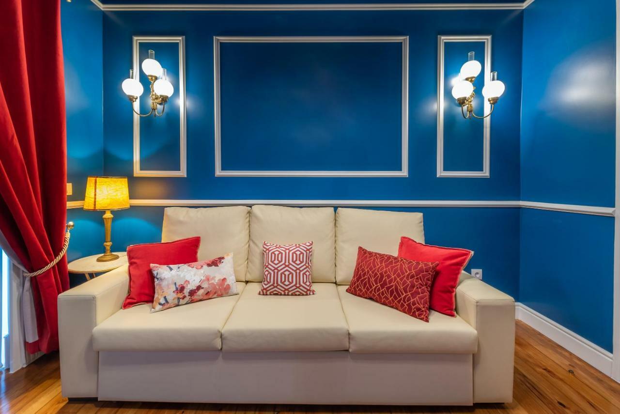 Style And Comfort In Downtown Lissabon Buitenkant foto